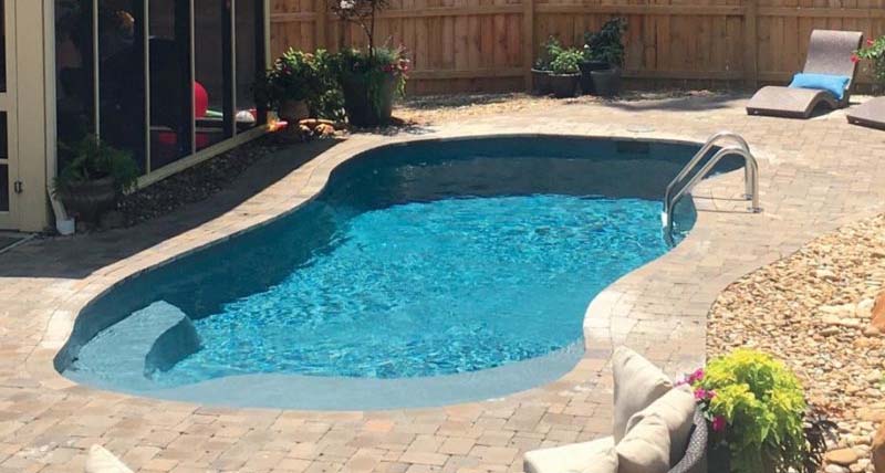 Latham Fiberglass Pool Shapes Vista Isle